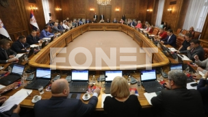 Fiskalni deficit tri odsto